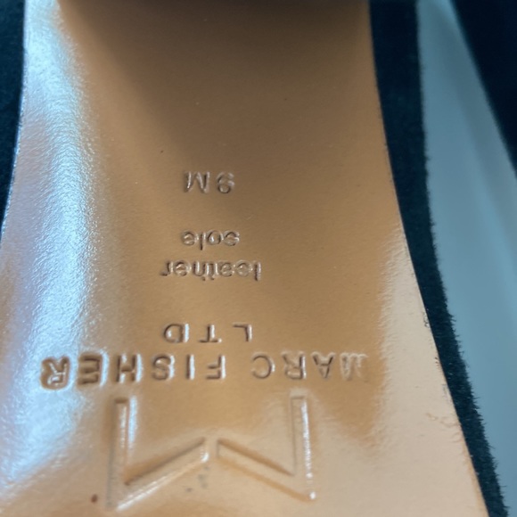 Marc Fisher Suede Block heels, 9M - Picture 7 of 7